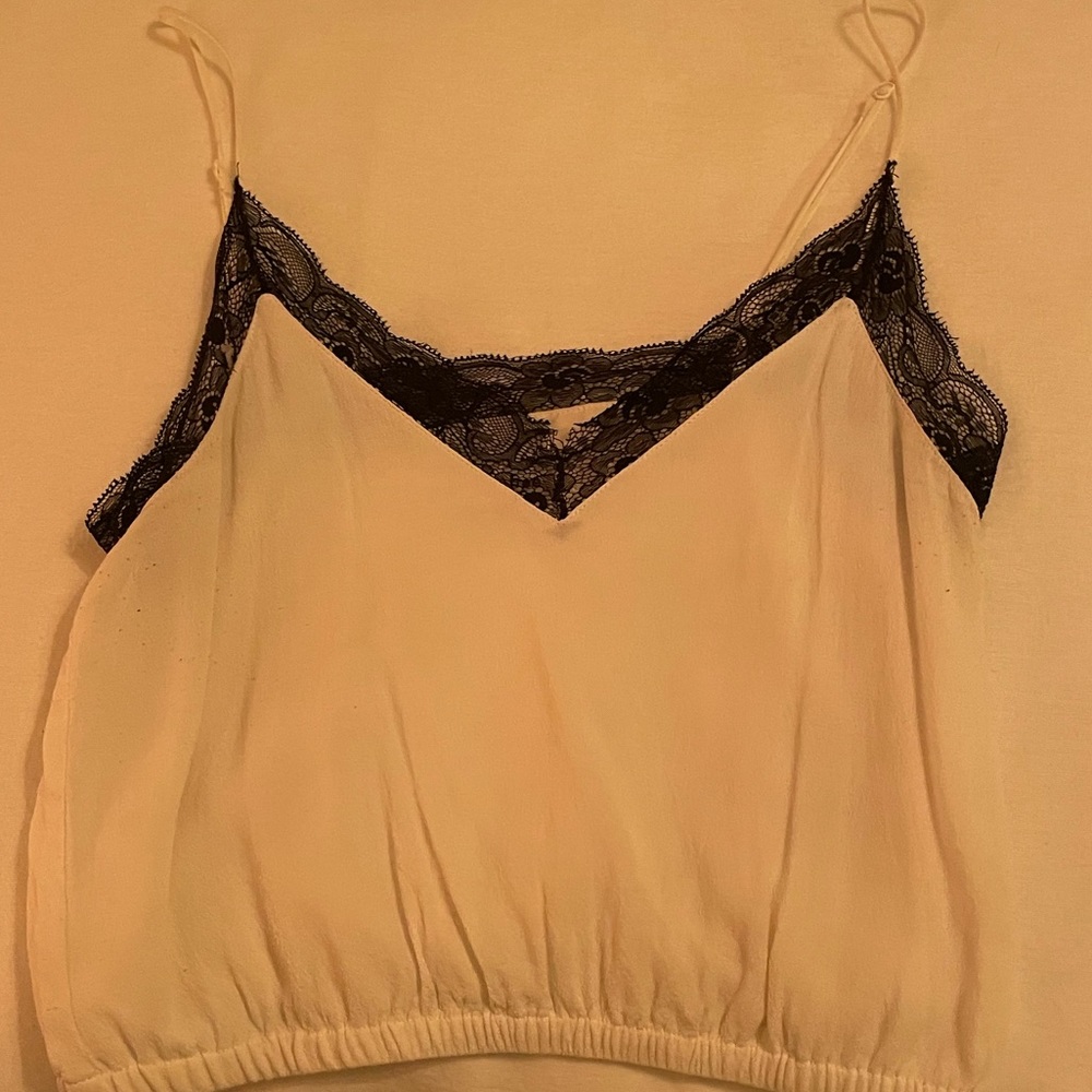 Aritzia lace trim cami